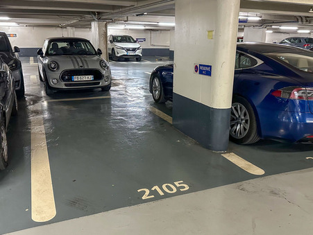 Parking sur Paris ; 33 000 &euro; ; A vendre Réf. 485
