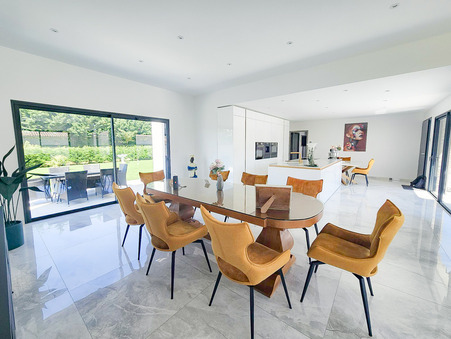 Maison sur Bougé-Chambalud ; 655 000 € ; A vendre Réf. 35_5747
