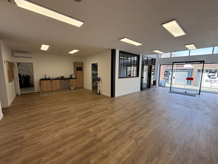 Vente immeuble 146 000 &euro; Solesmes