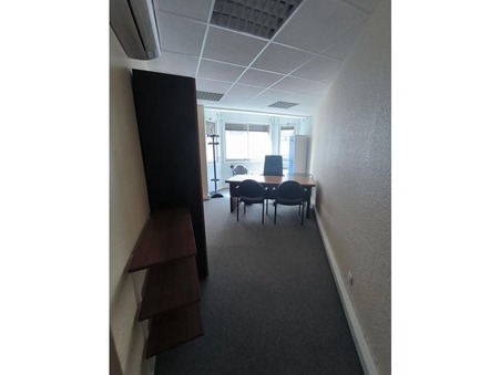 Local professionnel 2 170 €  sur Clermont-Ferrand (63000) - Réf. 1016