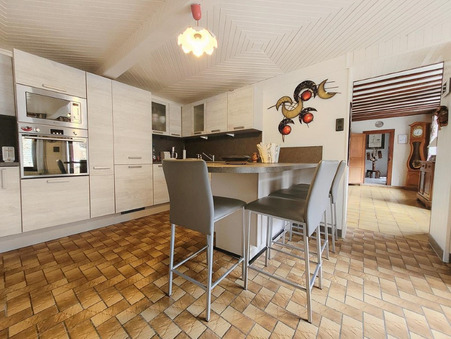 A vendre maison Solre-le-Château 59740; 245 000 &euro;