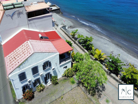 Maison sur Saint-Pierre ; 525 000 €  ; Vente Réf. CAR185