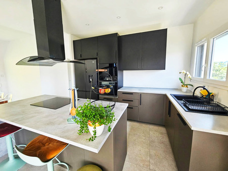 Vente maison 440 000 € Cour-et-Buis