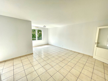 Appartement 880 €  sur Ostwald (67540) - Réf. G222_/_EL