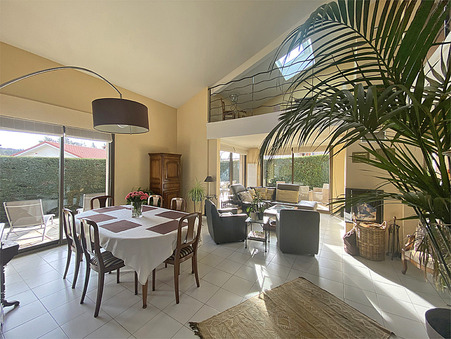 Achat maison Roche la Molière Réf. NEOCHA445