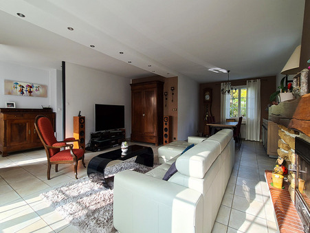 Maison sur Sorbiers ; 440 000 €  ; Achat Réf. CHA375