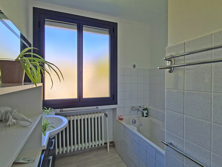 Maison sur Villars ; 268 000 €  ; A vendre Réf. NEOCHAJE869