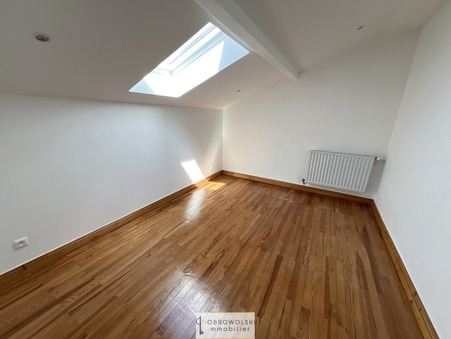 Maison sur Chuzelles ; 379 000 €  ; Vente Réf. 24_MARO38