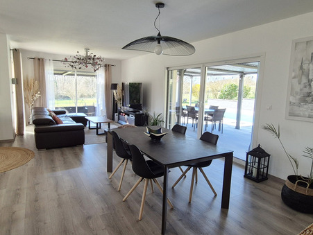 Maison sur Trept ; 428 000 €  ; A vendre Réf. 44_sol5327