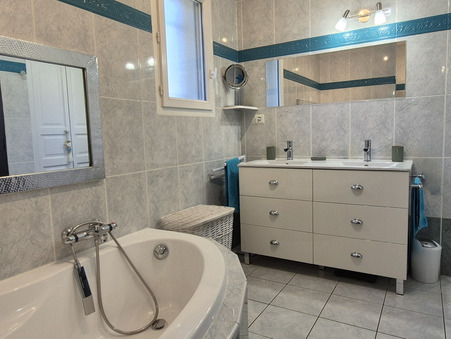 Vente maison 428 000 €  Trept