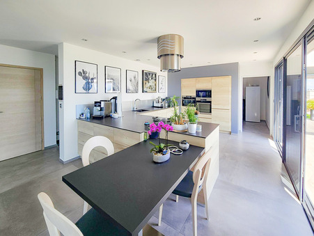 A vendre maison Davézieux 07430; 945 000 €