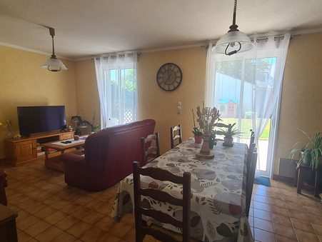 Maison sur Ferel ; 252 000 € ; Achat Réf. M3378-6