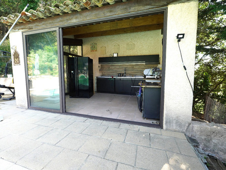 Maison sur Callas ; 795 000 €  ; Achat Réf. 25M4