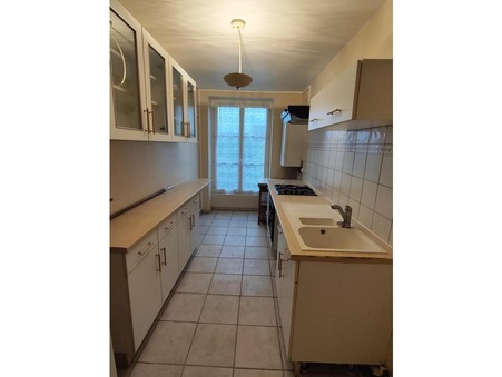 A louer appartement 950 €  Poitiers