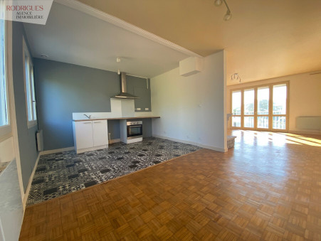 A vendre maison Chasseneuil du Poitou 86360; 212 000 €