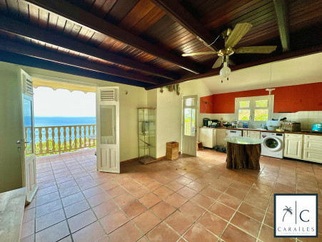 Maison sur Case Pilote ; 410 000 €  ; A vendre Réf. CAR187