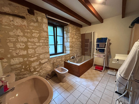 Maison 295 000 &euro;  Réf. 4945 Salignac Eyvigues