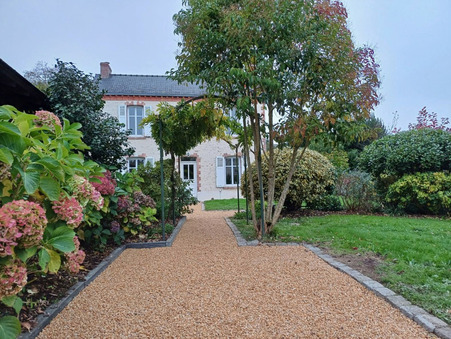 Maison prix nous consulter sur Segre en Anjou Bleu (49500) - Réf. S69650