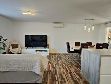 Maison sur Anglade ; 260 000 €  ; A vendre Réf. 11_5486