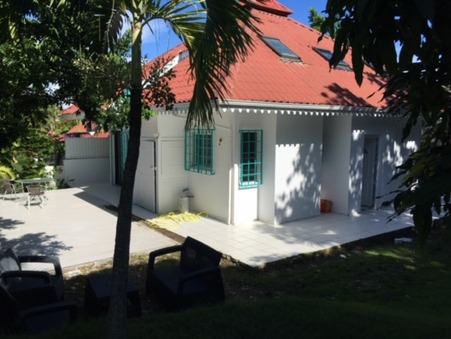 Maison sur Le Gosier ; 1 650 €  ; Location Réf. 747