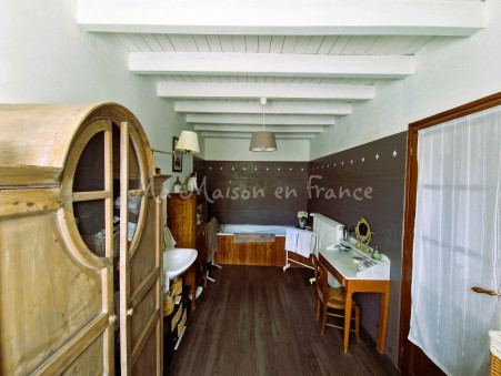 Maison 220 000 € sur Chantelle (03140) - Réf. 1492