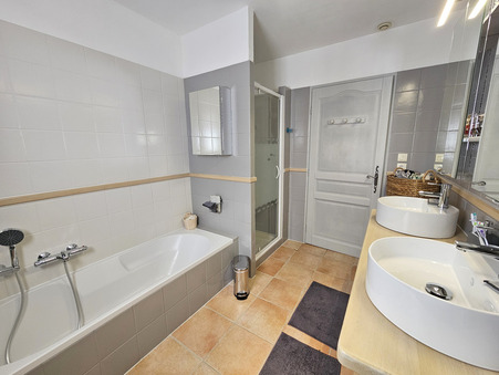 Vente maison 675 000 €  Bagnols-en-Forêt