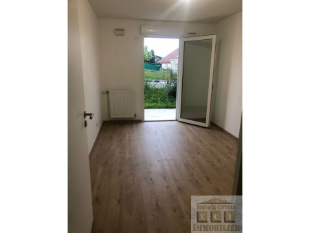 A vendre appartement Saint-Étienne-de-Saint-Geoirs 38590; 140 000 € 