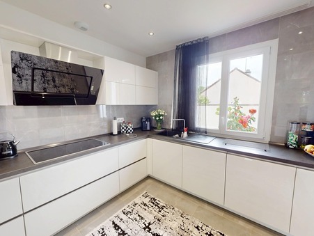 Maison 365 000 €  sur Saint Pierre Lès Nemours (77140) - Réf. 210818