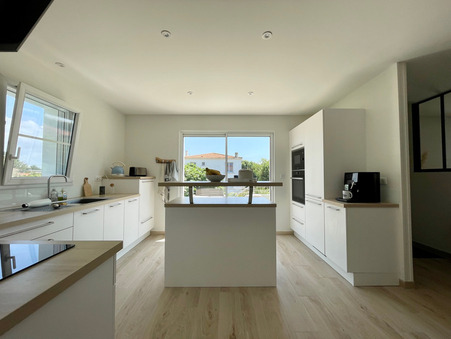 Maison 652 050 € sur Saint-Pierre-d'Oléron (17310) - Réf. 3685