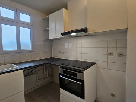 Appartement sur Fontainebleau ; 860 &euro;  ; Location Réf. 830