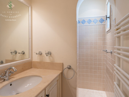 Haus 550 000 € sur La Motte (83920) - Réf. PH4 28 16