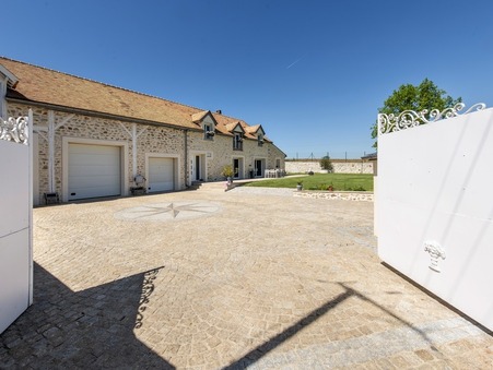 Maison sur Villemer ; 635 000 €  ; Achat Réf. 211137