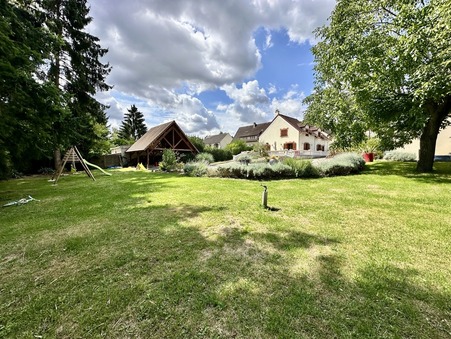 Maison sur Saint Pierre Lès Nemours ; 375 000 €  ; Vente Réf. 210935