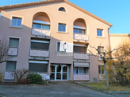 Appartement sur Les Vans ; 480 €  ; A louer Réf. 12122