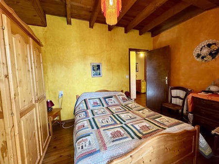 Vente maison 130 000 &euro;  Quérigut