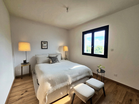 Maison sur Roussillon ; 380 000 € ; A vendre Réf. 56_STPIE5863OSA