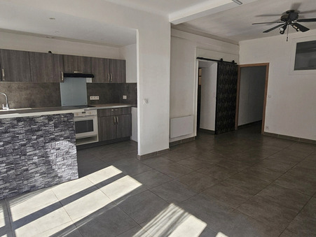 Appartement sur Bagnols-en-Forêt ; 139 000 €  ; Vente Réf. 45_JC5854