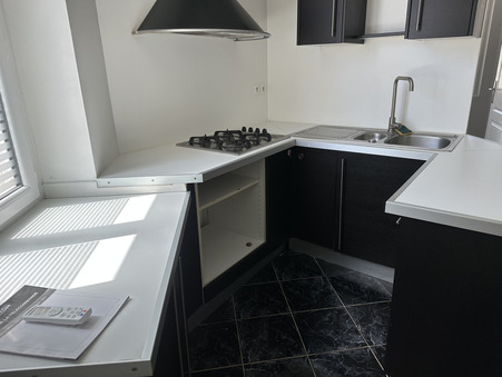 Maison sur Saint-Sulpice-d'Arnoult ; 125 000 €  ; Vente Réf. 3_TOR