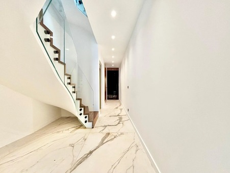 Vente appartement 12 700 000 &euro;  Roquebrune-Cap-Martin