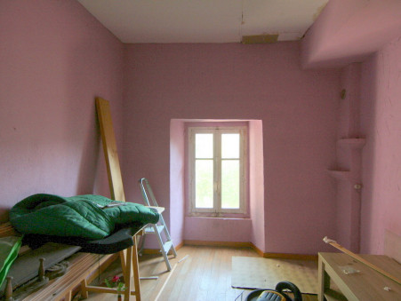 Maison sur Charbonnat ; 45 000 €  ; A vendre Réf. BP2987