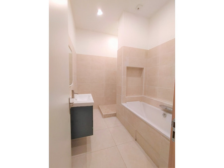 Autre sur Marseille ; 4 080 €  ; A louer Réf. 9JBAL