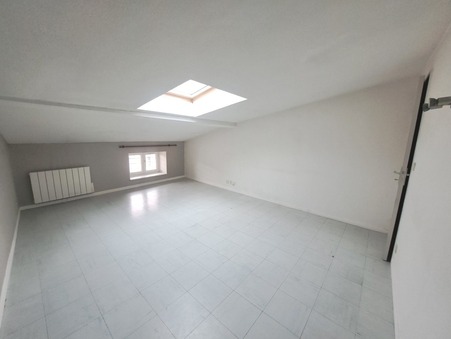Appartement sur Clermont Ferrand ; 335 €  ; A louer Réf. 0002800038