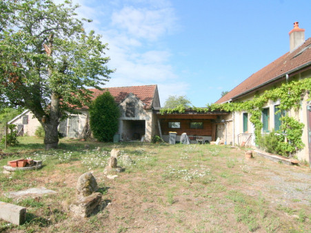 Vente maison 68 000 €  Charbonnat