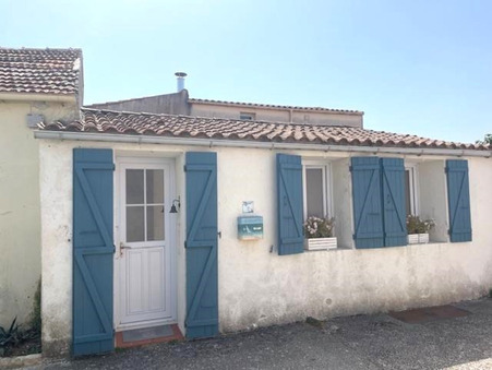 Maison sur Le Château-d'Oléron ; 438 900 €  ; A vendre Réf. 3691