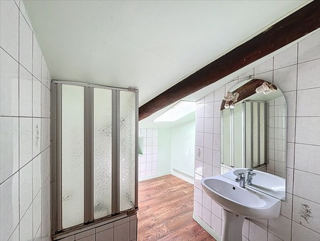 Maison sur Champeix ; 70 850 €  ; A vendre Réf. IDC808