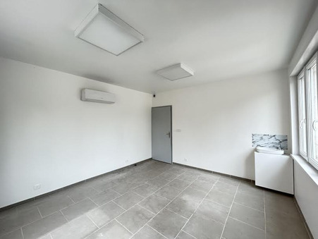 Location local commercial Saint-Souplet 59360; 350 € 