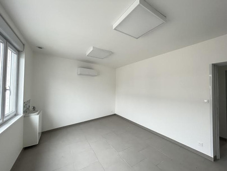 Local commercial sur Saint-Souplet ; 350 €  ; A louer Réf. 1_CRSTSOUPLET