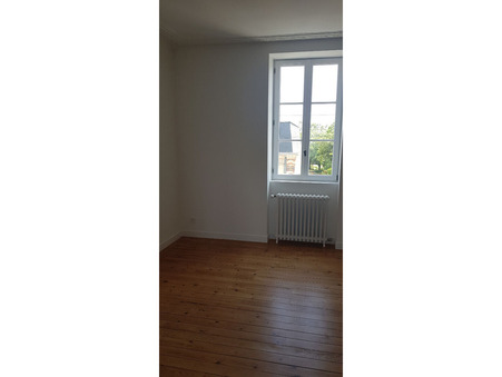 Maison 990 €  sur Chateau Gontier sur Mayenne (53200) - Réf. M911533