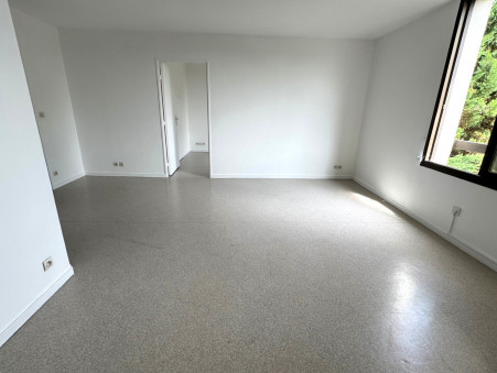 Vente appartement 125 000 €  Evry
