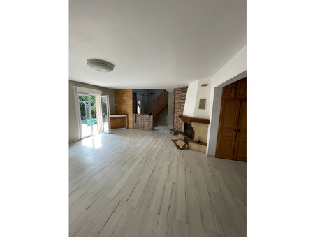 Maison sur Avesnes-sur-Helpe ; 223 000 &euro;  ; A vendre Réf. 1_11022PP